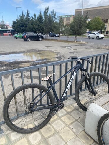 купить футбольную форму в баку: Dağ velosipedi Trek, 29", sürətlərin sayı: 1