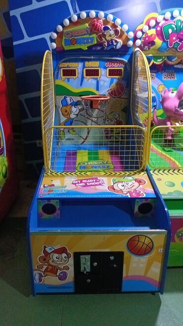 Digər biznes avadanlığı: Əyləncə mərkəzi aparatları satılır oyun aparatları hamısı işləkdi — 18