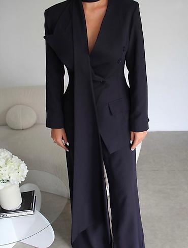 Kompleti: 🔥Ženski elegantni komplet – sako i široke pantalone
✅3600 din — 18