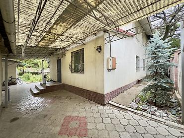 4 комнаты, 100 м², 5 соток, Бишкек, Агентство недвижимости