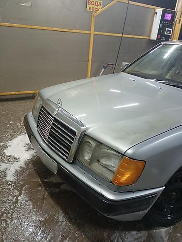 Mercedes-Benz: Mercedes-Benz W124: 1989 г., 2.3 л, Механика, Бензин, Седан — 1