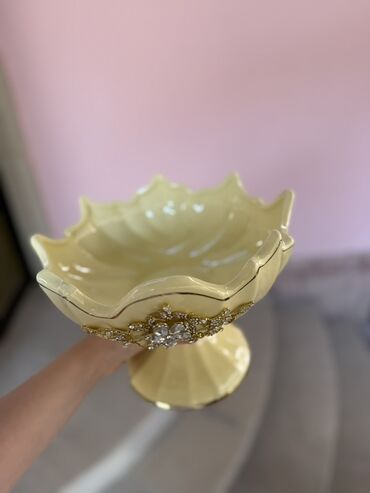 Vazalar: Vaza dəsti, Keramika — 11