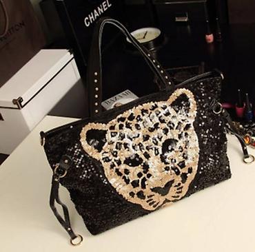 kipling monkey: Большая дизайнерская сумка Leopard
Цена всего 1000 сом — 4