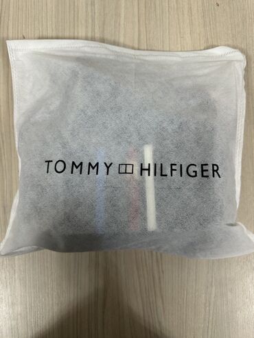 сумка tommy hilfiger: Классическая сумка, Tommy Hilfiger, Материал: Натуральная кожа, Унисекс, Новый