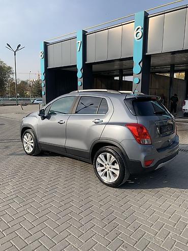 195 65 14 с: Chevrolet Trax: 2018 г., 1.4 л, Автомат, Бензин, Кроссовер — 1