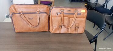 чехол для ноутбук: Кожаные сумки для ноутбуков, рюкзаки для ноутбука
