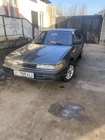 авто тесла: Mazda 616: 1987 г., 2 л, Механика, Бензин, Хэтчбэк