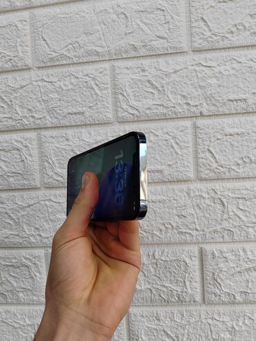 Apple iPhone: IPhone 12 Pro, 128 GB, Qara, Face ID — 4