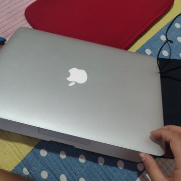 apple macbook pro: Apple, 8 ГБ ОЗУ