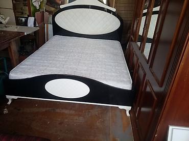 matras ikinci el: İşlənmiş, İkinəfərlik çarpayı, Bazasız, Matras ilə, Siyirməsiz — 1