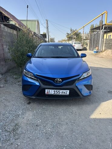 продажа ивеко дейли: Toyota Camry: 2018 г., Автомат, Бензин, Седан