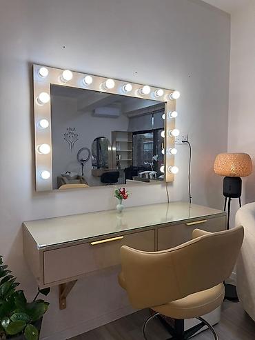 şuşe masa: Make up kamot,güzgü, kreslo və pedikur kreslosu satılır.istifadə — 1