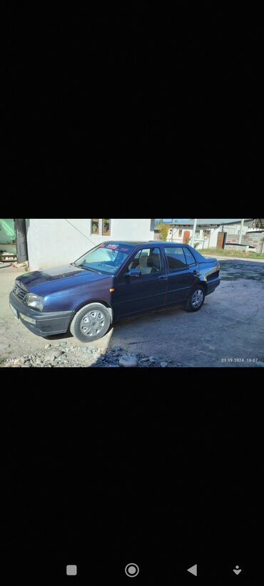 от венто: Volkswagen Vento: 1995 г., 1.8 л, Механика, Бензин