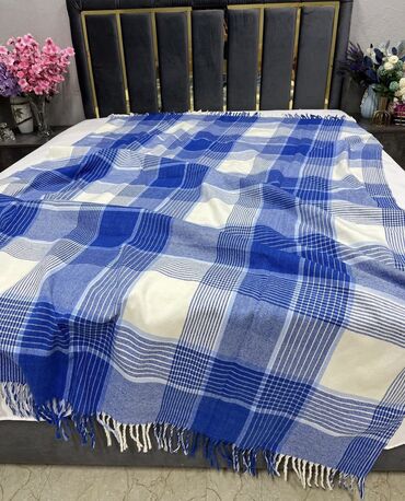 Комплекты постельного белья: Постельное бельё, плед пледы, покрывала, полотенца банные для лица — 15
