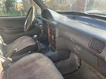фары на пассат б 5: Kia Sportage: 1999 г., 2 л, Кол менен иштөөчү, Бензин, Жол тандабас — 5