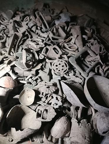 Qədim metal əşyalar toplusu – qarışıq lot Təsvir: - Çoxsaylı metal — 3