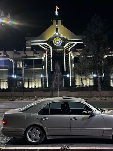 Mercedes-Benz: Mercedes-Benz E-Class: 2000 г., 3.2 л, Автомат, Бензин, Седан — 8