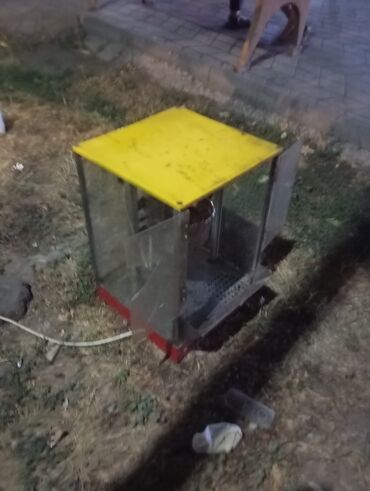 апарат для мороженного: Аппарат для приготовления попкорна в корпусе из стекла и металла с