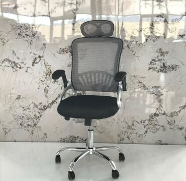 Ofis və oyun kresloları: Yeni, Təkərli, Qolları tənzimlənir, Dəri — 14