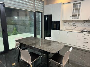 Günlük kirayə evlər: 200 kv. m, 3 otaqlı -da lalafo.az — 21 Günlük kirayə evlər: 200 kv. m, 3 otaqlı — 21