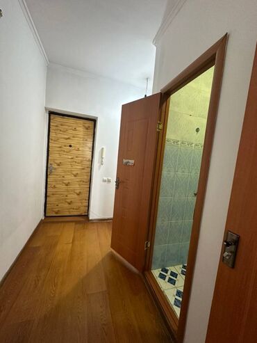 1 комнатная квартира продаю: 1 комната, 33 м², 105 серия