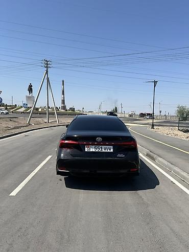крыло гольф3: Toyota Avalon: 2019 г., 2.5 л, Вариатор, Гибрид, Седан — 4