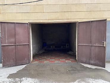 Qaraj satılır: Yan-yana iki qarjdi hər birin sahəsi 16km.metrdir. 2si birlikde 24 -da lalafo.az — 5 Qaraj satılır: Yan-yana iki qarjdi hər birin sahəsi 16km.metrdir. 2si birlikde 24 — 5