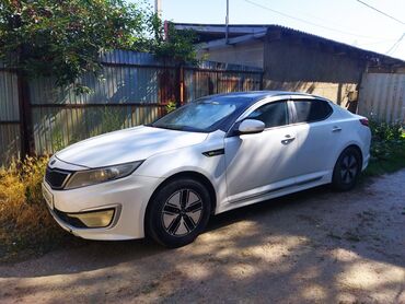 Продажа авто: Kia K5: 2012 г., 2 л, Автомат, Гибрид, Седан