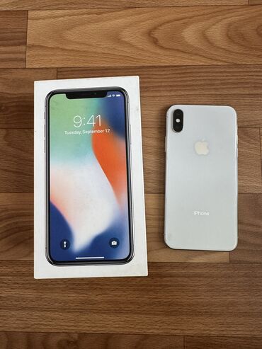 Apple iPhone: IPhone X, Б/у, 256 ГБ, Белый, Наушники, Защитное стекло, Чехол, 75 %