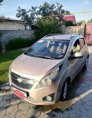 Chevrolet: Chevrolet Spark: 2011 г., 1 л, Автомат, Бензин, Хэтчбэк