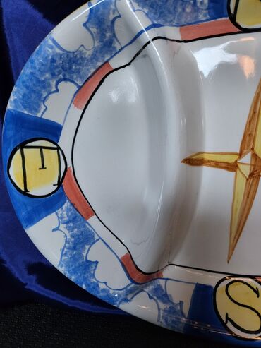 Ostalo posuđe: Oval nov Dipinta a Mano rucno oslikan pa glaziran,Sicilija 1970g+ — 2