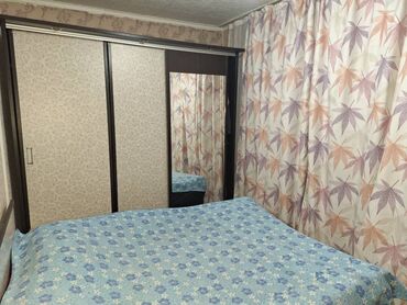 ош дом быта: Дом, 78 м², 3 комнаты, Собственник, Старый ремонт