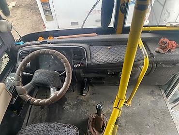 06 arxa stop: TƏCİLİ SATILIR – MARŞRUTA TAM HAZIR AVTOBUSLAR 🔥 ISUZU 	•	Model: NPR — 9