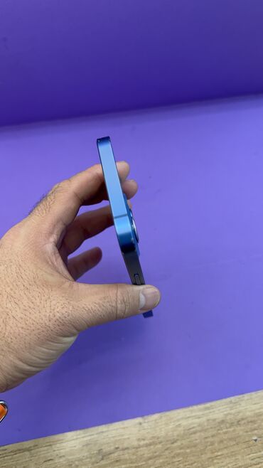 Apple iPhone: IPhone 13, Б/у, 512 ГБ, 82 % — 3