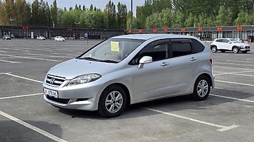 Honda: Honda Edix: 2004 г., 2 л, Автомат, Газ, Хэтчбэк — 8