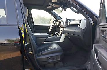 stage 3: Toyota Sequoia: 2025 г., 3.4 л, Автомат, Гибрид, Внедорожник — 6