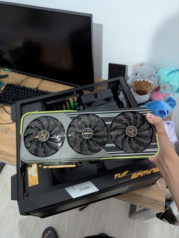 монитор на рх 330: Видео карта, Колдонулган, Asus, Radeon RX, 16 GB, ПК үчүн