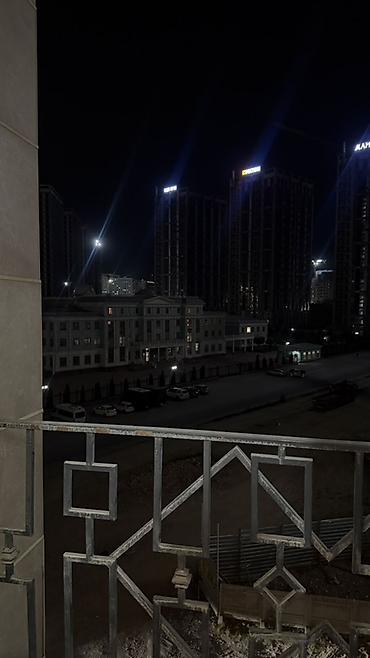 3 кв асанбай: Аренда офисов, 100 м², В жилом комплексе, С отдельным сан узлом — 9