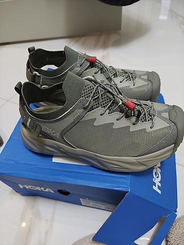 летние: Летние кроссовки HOKA. Подойдут для похода в горы и через реки — 2