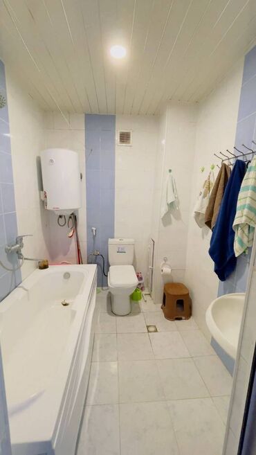 Uzunmüddətli kirayə mənzillər: Nərimanov metrosuna 10 dəqiqə piyada məsafədə yerləşən qanuni 2 otaqlı -da lalafo.az — 9 Uzunmüddətli kirayə mənzillər: Nərimanov metrosuna 10 dəqiqə piyada məsafədə yerləşən qanuni 2 otaqlı — 9