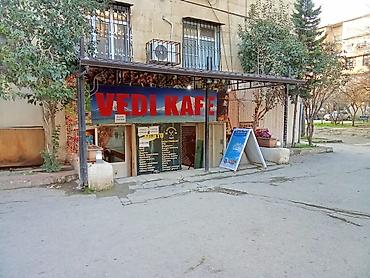 neftcilər: Obyekt icarəyə verilir. 5 mərtəbəli binanin yarim zirzəmisi. Umumi — 2