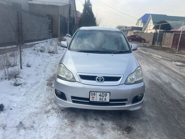 Toyota: Toyota Ipsum: 2004 г., 2.4 л, Автомат, Бензин, Минивэн