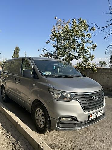 хундай старекс 1: Hyundai H-1: 2018 г., 2.5 л, Автомат, Дизель, Вэн/Минивэн — 1