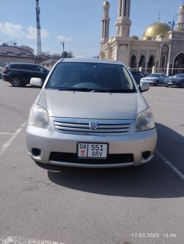 Toyota: Toyota Raum: 2006 г., 1.5 л, Автомат, Бензин, Купе