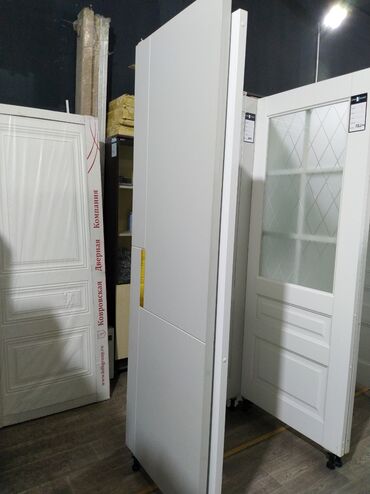 Фурнитура и комплектующие: Ağ rəngli daxili qapı, müasir dizaynı ilə istənilən interyerə uyğun
