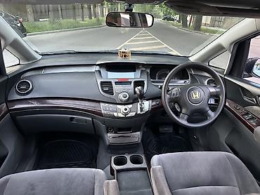 Honda: Honda Odyssey: 2004 г., Универсал — 10