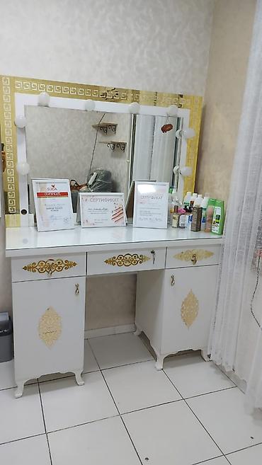 dekor masa: Manikur stolu və makiyaj şkafı satılır Xüsusi yığılmayıb, çox möhkəm — 2
