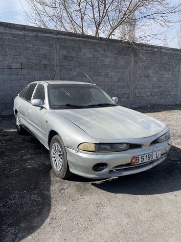 Mitsubishi: Mitsubishi Galant: 1993 г., 1.8 л, Механика, Бензин