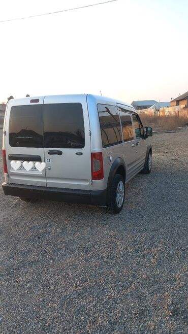 Ford: Ford Tourneo Connect: 1.8 l | 2004 il 300000 km Universal — 4