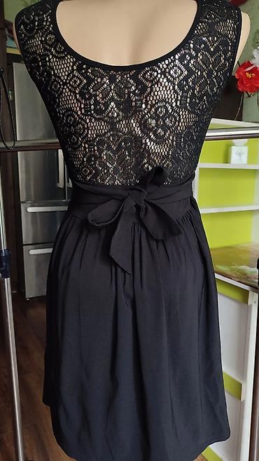 Повседневные платья: Размер S(42-44) всех платьев. Зелёное платье 200с 44-46размер.Все по — 20